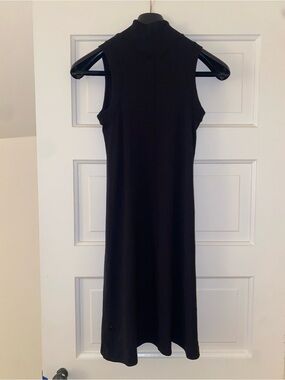 Lululemon Sleeveless Black Mock Neck Dress - Classic Women's Dress